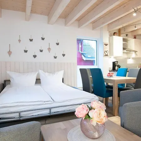 Дом отдыха Seepark Seehund 2 *